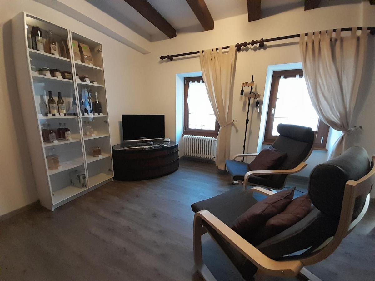 Studio Chez Un Vigneron Au Village Au 2Eme Etage Sans Ascenseur Villeneuve Exterior foto